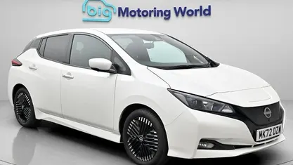 Begagnad Nissan Leaf N-Connecta 110 kW (150 HK) 2025 Halvkombi