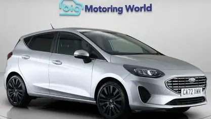 Usado Ford Fiesta Titanium X 101 HP (74 kW) 2023 Prateado Citadino
