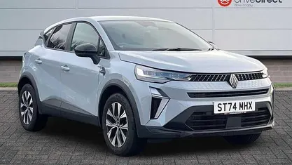 Grey Used 2024 Renault Captur Evolution SUV | £16,800 (Fair price)