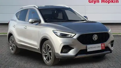Usado MG ZS Exclusive 106 HP (77 kW) 2023 SUV