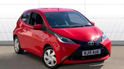 Używany Toyota Aygo X-play 69 KM (50 kW) 2018 Hatchback