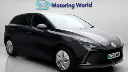 Used MG MG4 EV Trophy 150 kW (204 HP) 2023 Black Hatchback
