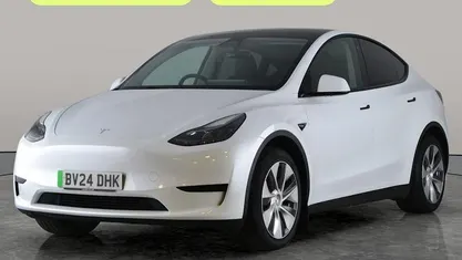 Used Tesla Model Y RWD 254 kW (346 HP) 2024 White SUV