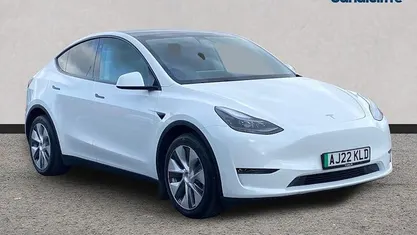Used Tesla Model Y Long Range AWD 286 kW (389 HP) 2025 SUV