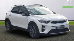 White Used 2020 Kia Stonic 4 SUV | £15,399 (Fair price)