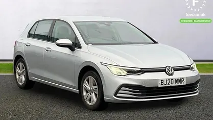 Used VW Golf VIII Life 131 HP (96 kW) 2024 Hatchback