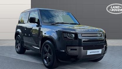 Used Land Rover Defender HSE Dynamic 249 HP (183 kW) 2025 Estate