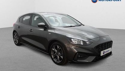 Używany Ford Focus ST-Line 125 KM (91 kW) 2019 Szary Hatchback