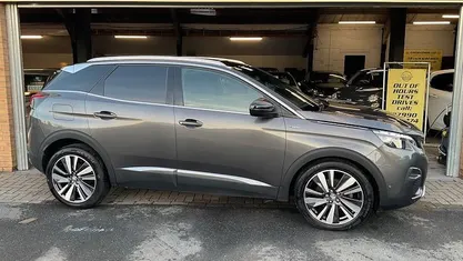 Used 2020 Peugeot 3008 Premium Estate | £12,495 (Fair price)