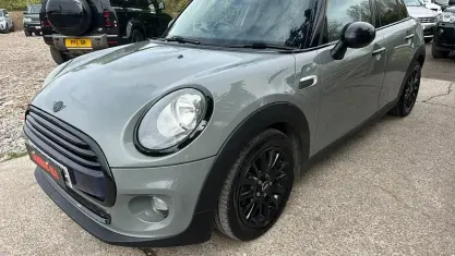 Used Mini Cooper Hatch 136 HP (100 kW) 2017 Hatchback