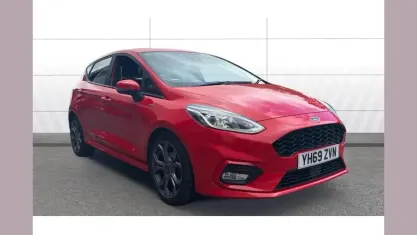 Used Ford Fiesta ST-Line 140 HP (102 kW) 2019 Red Hatchback