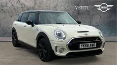 White Used 2018 Mini Cooper Clubman Estate | £12,195 (Fair price)