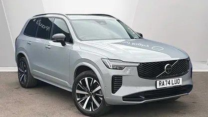 Used Volvo XC90 Plus 250 HP (183 kW) 2025 SUV