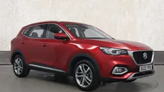 Red Used 2022 MG HS Exclusive SUV | £15,233 (Fair price)