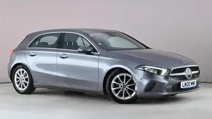 Begagnad Mercedes A180 Executive 136 HK (100 kW) 2022 Halvkombi