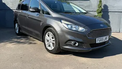 Used Ford S-MAX Titanium 150 HP (110 kW) 2018 MPV