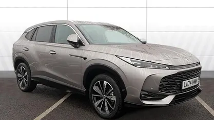 Used 2025 MG HS Trophy SUV | £18,914 (Fair price)