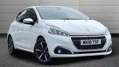 Bianca white Used 2018 Peugeot 208 Allure Premium Hatchback | £7,250 (Fair price)
