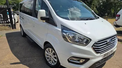 Used Ford Tourneo Custom Titanium 131 HP (96 kW) 2023 Van