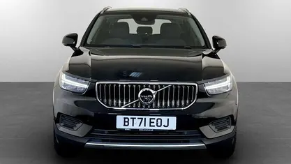 Used Volvo XC40 Inscription 211 HP (155 kW) 2021 Black SUV