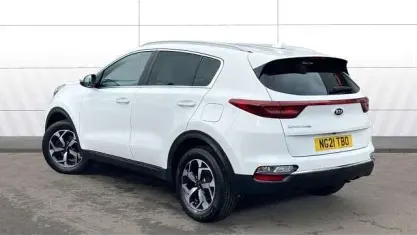 Używany Kia Sportage 132 KM (97 kW) 2021 Biały SUV