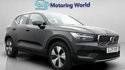 Used Volvo XC40 Core 211 HP (155 kW) 2021 SUV