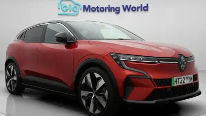 Used Renault Megane E-Tech Techno 160 kW (218 HP) 2022 Black Hatchback
