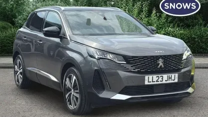 Used Peugeot 3008 Allure+ 222 HP (163 kW) 2023 Grey SUV