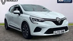Used 2022 Renault Clio V Iconic Hatchback | £13,499 (Fair price)