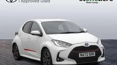 White Used 2022 Toyota Yaris Hybrid Design Hatchback | £16,500 (Fair price)