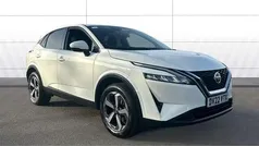 White Used 2022 Nissan Qashqai N-Connecta SUV | £16,459 (Fair price)