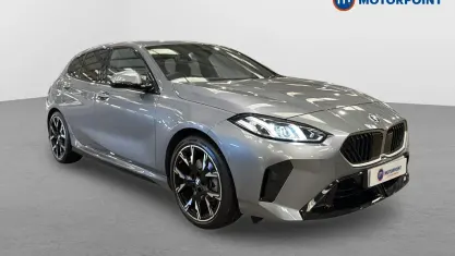 Begagnad BMW 120 M Sport 156 HK (114 kW) 2025 Grå Halvkombi