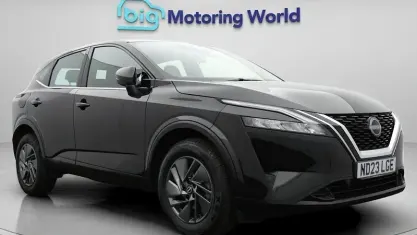 Used Nissan Qashqai Acenta Premium 140 HP (102 kW) 2023 Black SUV