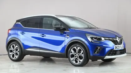 Usado Renault Captur Techno 143 HP (105 kW) 2023 SUV