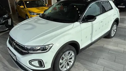 Used VW T-Roc Style 150 HP (110 kW) 2025 SUV