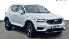 White Used 2021 Volvo XC40 Inscription SUV | £26,490 (Fair price)