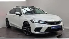 White Used 2023 Honda Civic Advance Hatchback | £27,495 (Fair price)