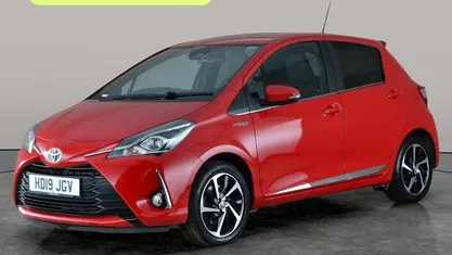 Used Toyota Yaris Hybrid 101 HP (74 kW) 2019 Hatchback