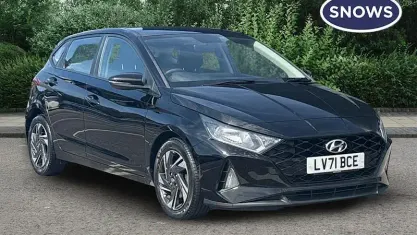 Used Hyundai i20 101 HP (74 kW) 2021 Black Hatchback