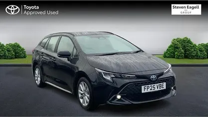 Used 2025 Toyota Corolla Estate | £25,770 (Fair price)