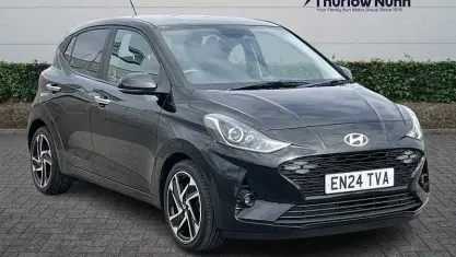 Used Hyundai i10 Premium 63 HP (46 kW) 2024 Black Hatchback