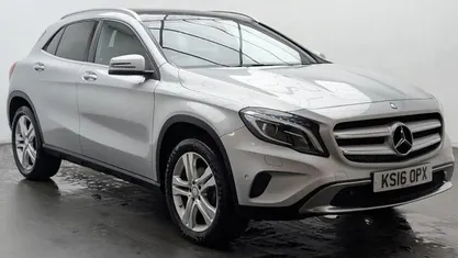 Used 2016 Mercedes GLA200 Premium SUV | £13,850 (Fair price)
