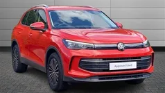 Persimmon red Used 2024 VW Tiguan Match SUV | £31,895 (Fair price)