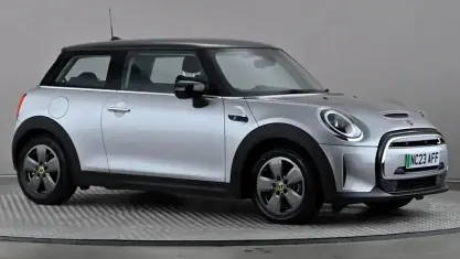 Used Mini Cooper S Level 1 135 kW (184 HP) 2023 Hatchback