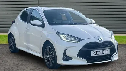 Used Toyota Yaris Hybrid 116 HP (85 kW) 2025 Hatchback