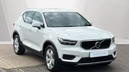 Second-hand Volvo XC40 Momentum 163 CP (119 kW) 2021 SUV