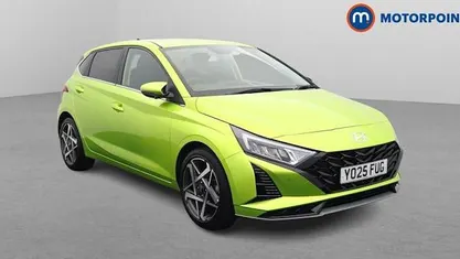 Used Hyundai i20 Premium 101 HP (74 kW) 2025 Green Hatchback