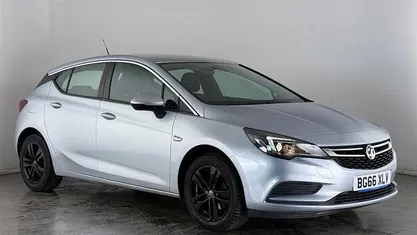 Used Vauxhall Astra Design Edition 150 HP (110 kW) 2019 Hatchback
