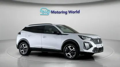 Used Peugeot 2008 Allure 131 HP (96 kW) 2024 White SUV