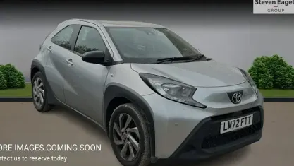 Used Toyota Aygo X PURE 72 HP (52 kW) 2025 SUV